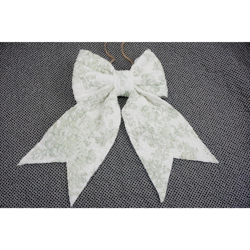 Handmade Decorative Quilted Bow Green Floral Toile Wall Hanging Excellent